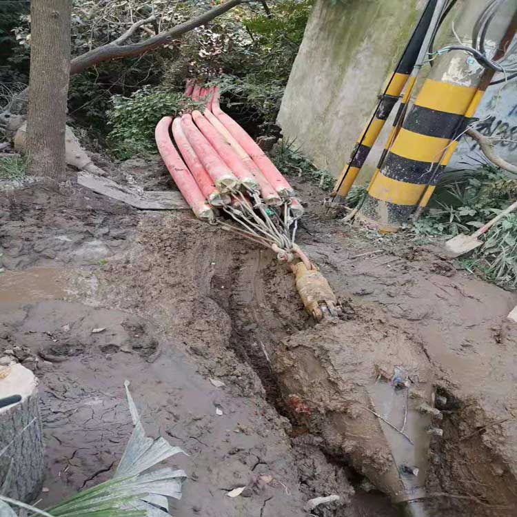 山南煤矿感应拖拉管